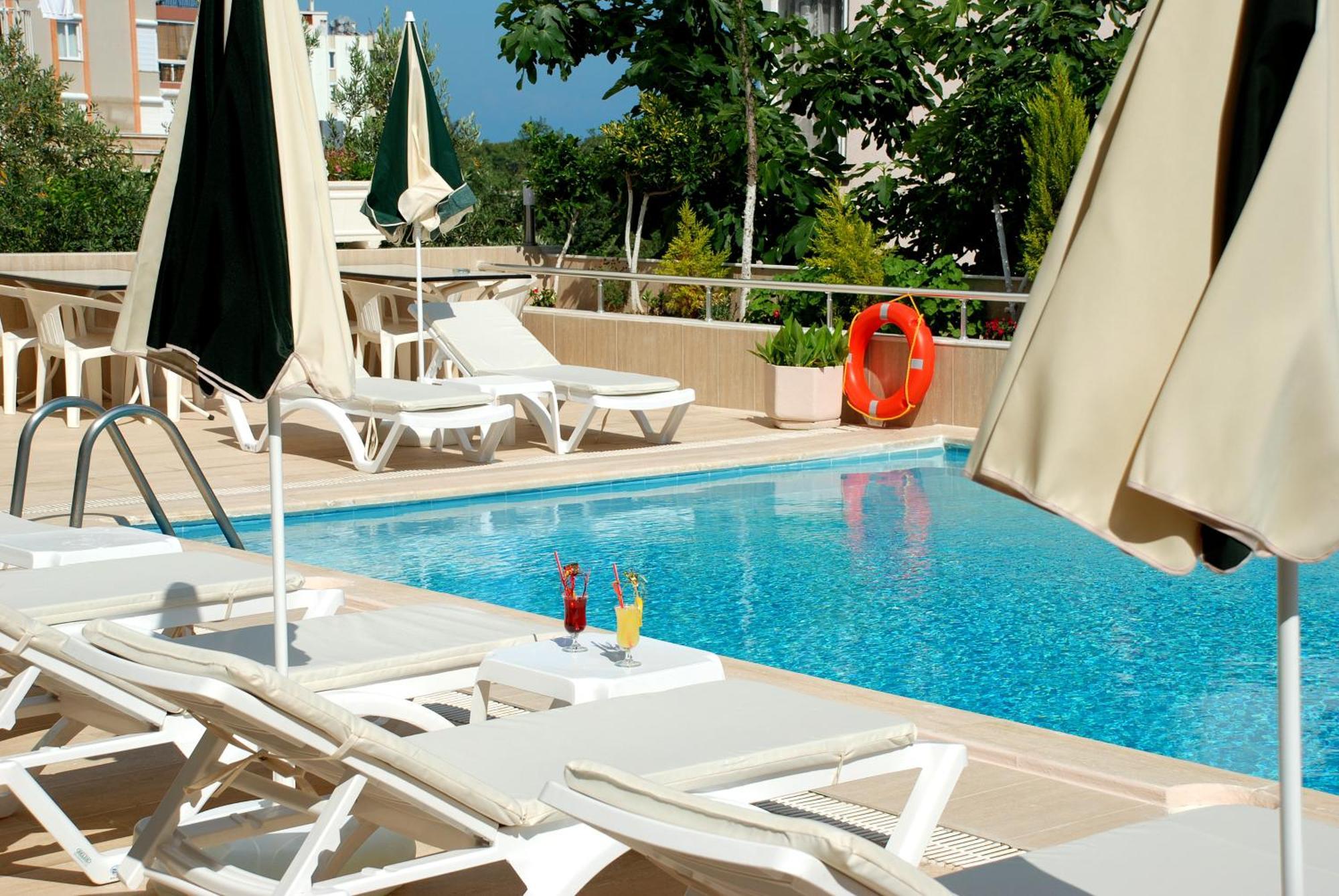 Lara Diamond Hotel Antalya Buitenkant foto